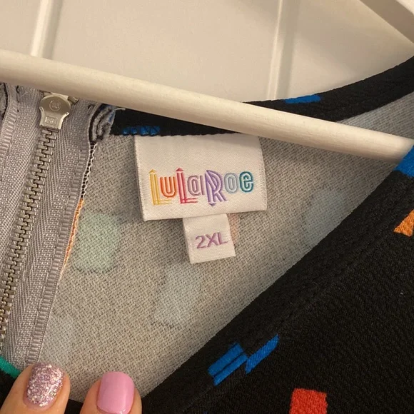 Retro dress, very stretchy and comfy! - Picture 3 of 6